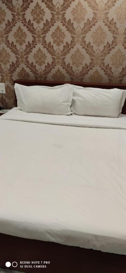 Hotel Park Victoria Kalkuta Zewnętrze zdjęcie