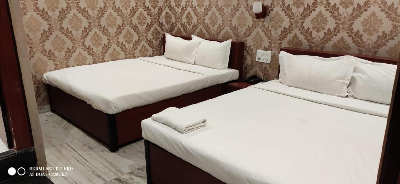 Hotel Park Victoria Kalkuta Zewnętrze zdjęcie
